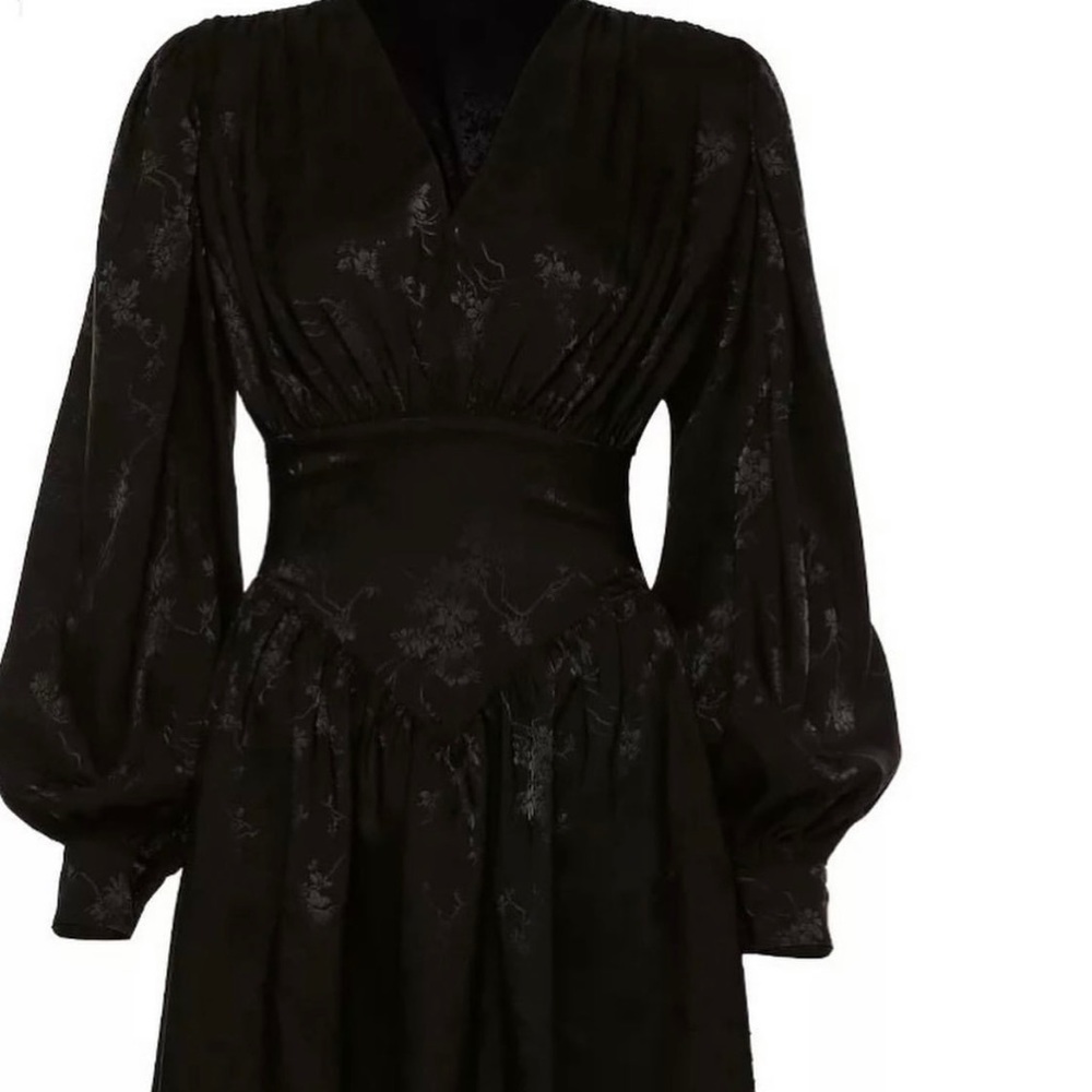 Dress - Picture 2 of 6